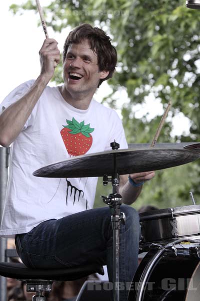 DEERHOOF - 2009-05-31 - PARIS - Parc de la Villette - 